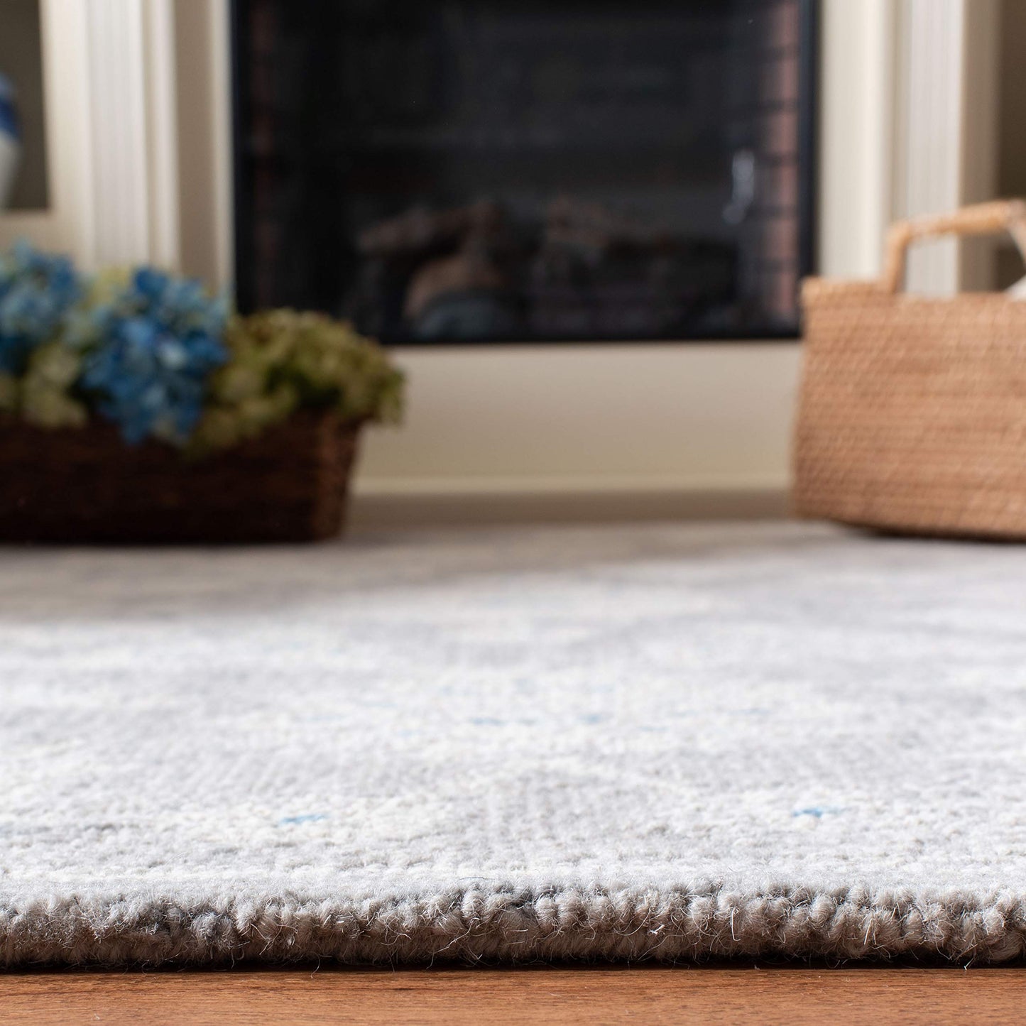 SAFAVIEH Micro-Loop Collection 10' x 14' GreyIvory MLP506F Handmade Country Cottage Premium Wool Living Room Dining Bedroom Area Rug