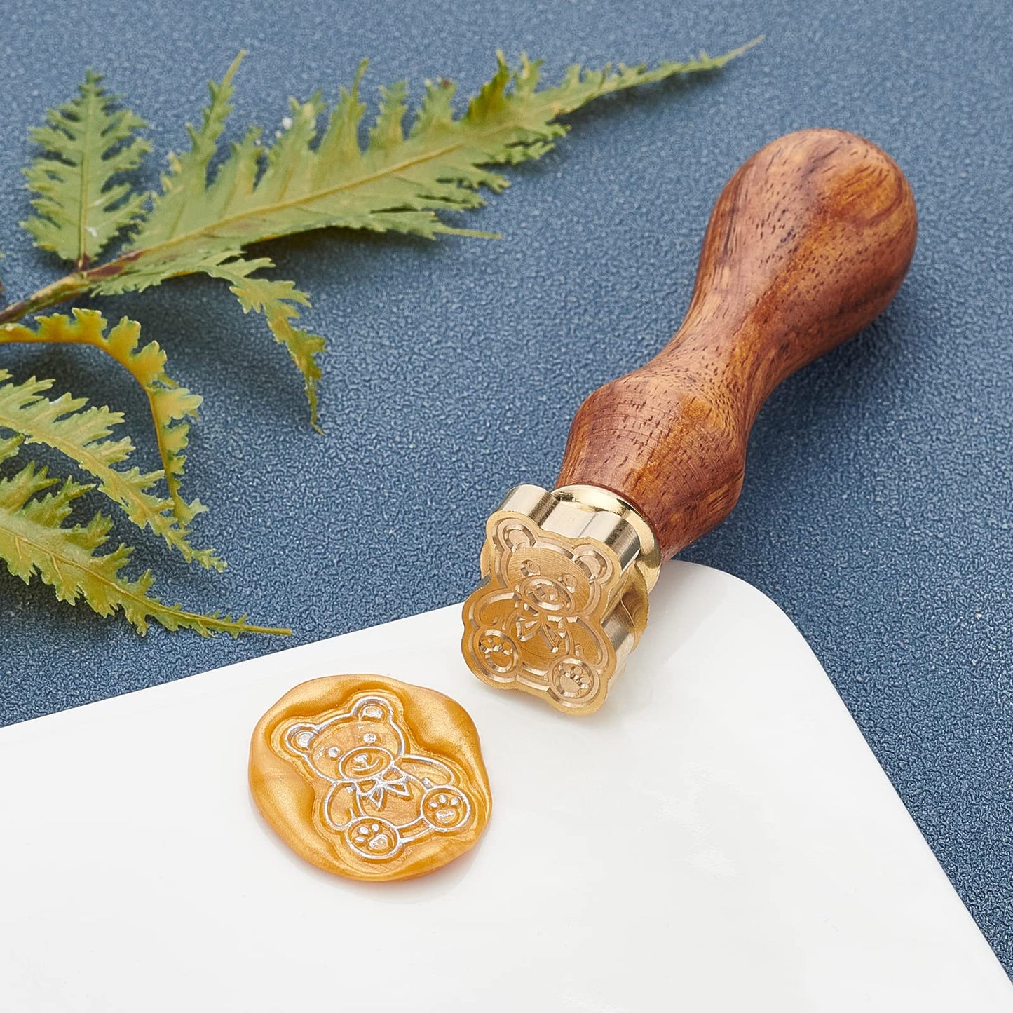 CRASPIRE Wax Seal Stamp Bear Vintage Sealing Wax Stamps Removable Brass Head Sealing Stamp with Wooden Handle for Wedding Invitations Valentine's Day Envelope Christmas Thanksgiving Gift Wrap