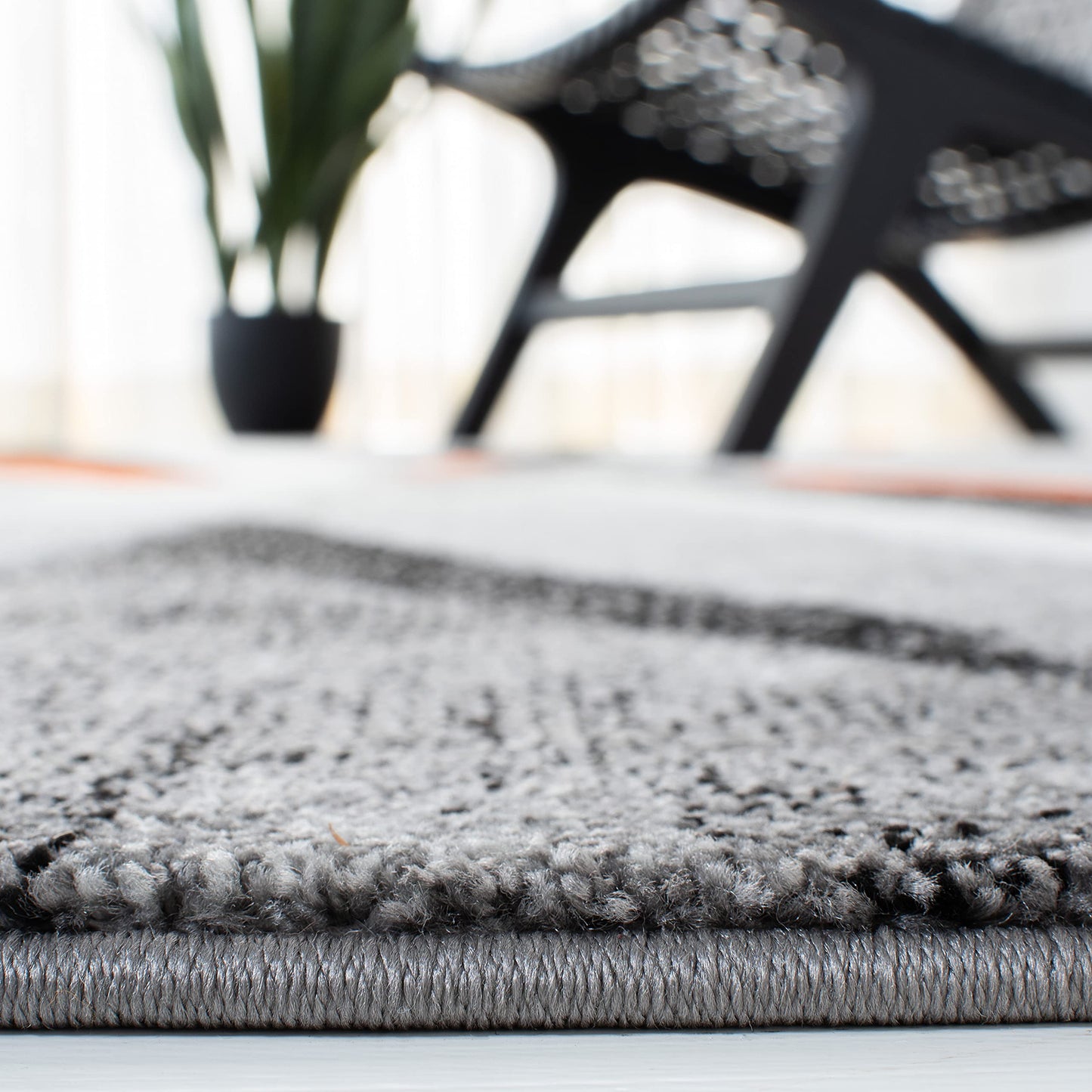 SAFAVIEH Hollywood Collection Area Rug - 9' x 12', Grey & Orange, Mid-Century Modern Design, Non-Shedding & Easy Care, Ideal for High Traffic Areas in Living Room, Bedroom (HLW710P)