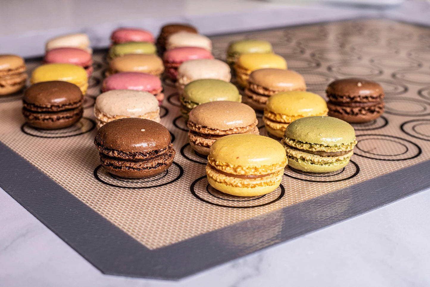 Macaron Silicone Baking Mats - Set of 2 - Full Size - 16 x 24 in (40 x 60 cm), Non-Stick Macaron Mat for Perfect Baking - Dishwasher & Oven Safe, Ideal for Macarons, Cookies, Bread, and More