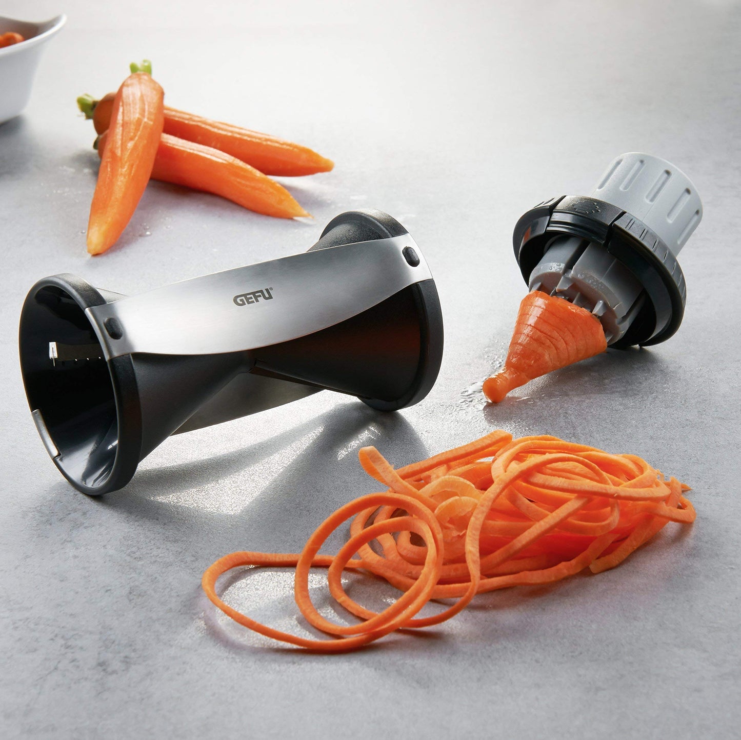 GEFU Spiralizer - Vegetable Spiral Slicer with Attachable Finger Guard - Spirelli 2.0