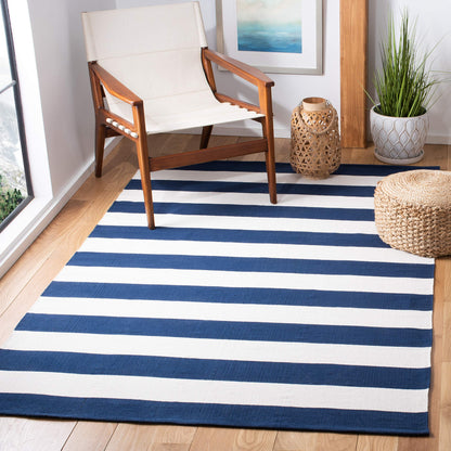 SAFAVIEH Montauk Collection X-Large Area Rug - 12' x 18', Navy & Ivory, Handmade Flatweave Cotton, Woven Texture, Farmhouse Stripe Pattern, Ideal for Living Room, Bedroom, Dining Space (MTK712H)