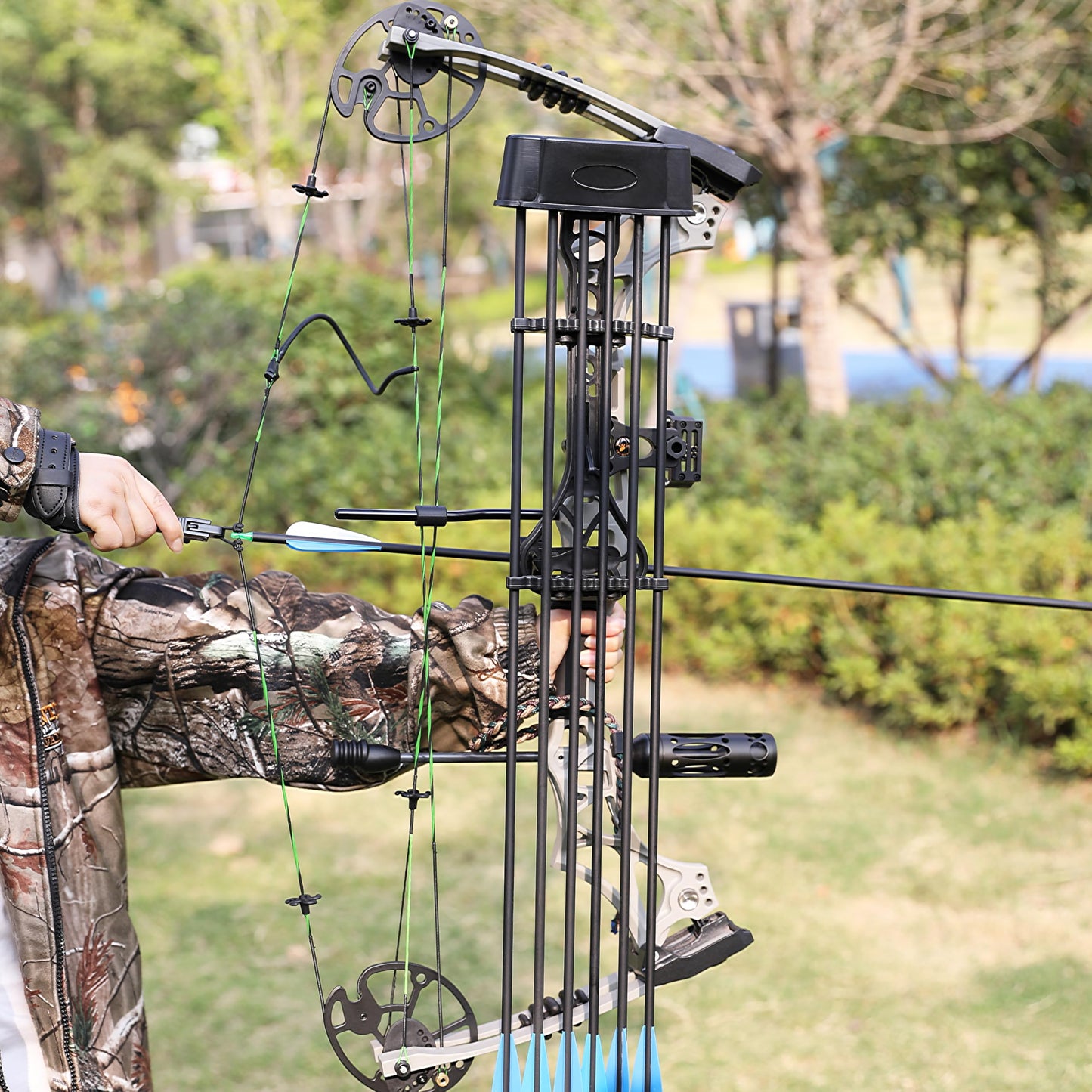 surwolf Compound Bow Kit, Hunting and Target, Limb Made in USA,Draw Weight 30-70 lbs Adjustable, Draw Length 19-30.5",up to IBO 320FPS Speed, Package with Archery Hunting Accessories (Grey)