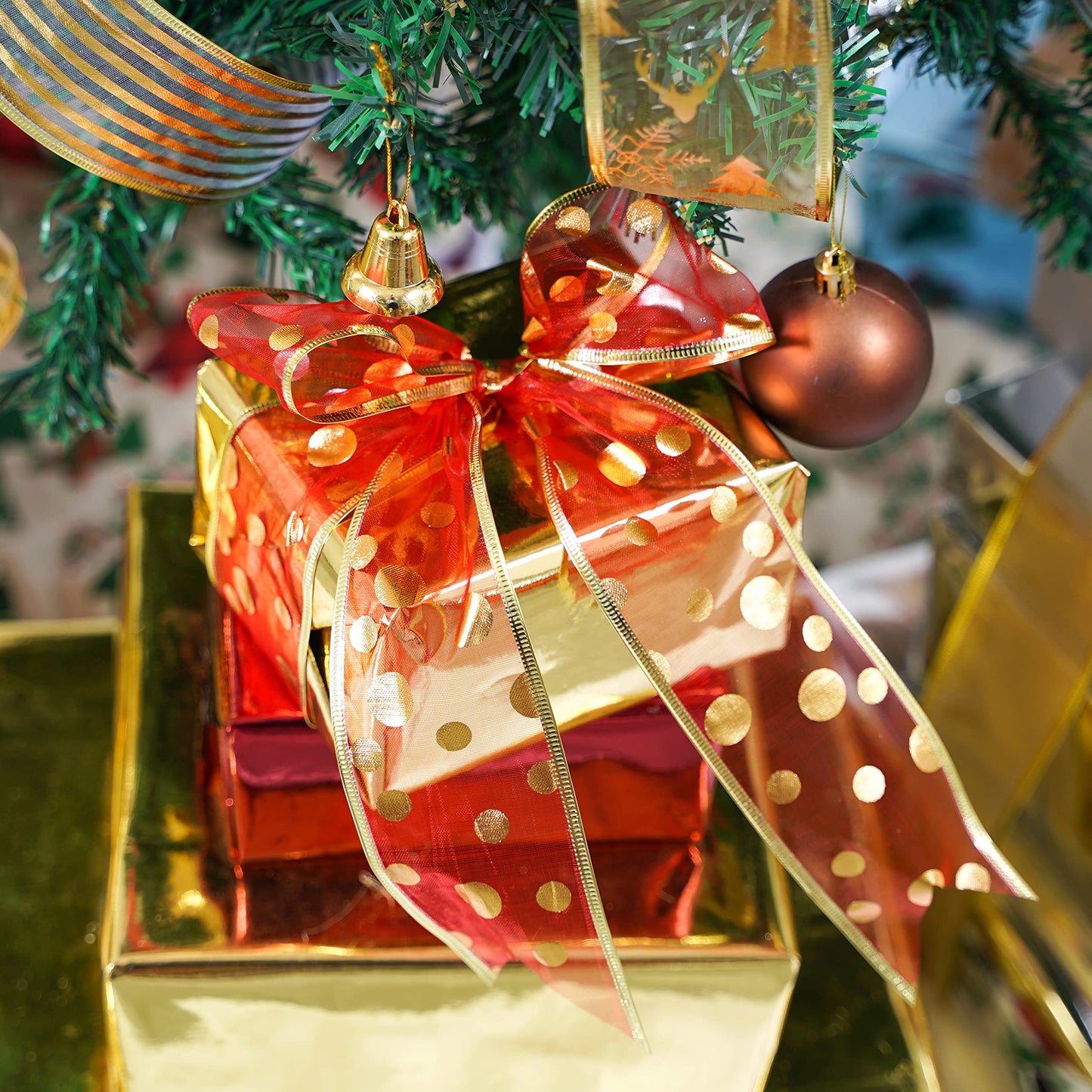 MEEDEE Red & Gold Christmas Ribbon - 2.5 Inch, 6 Rolls (36 Yards), Wired, Perfect for Tree Decoration, Wreaths & Bows