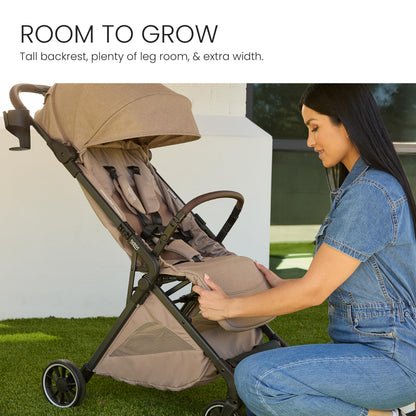 Britax Juniper+ Compact Stroller, Portable & Lightweight On-The-Go Stroller with Fastpack & One-Hand RapidFold, Infant Car Seat Compatible, Built-in Carry Strap, Ventilating Fabrics — Raven Black