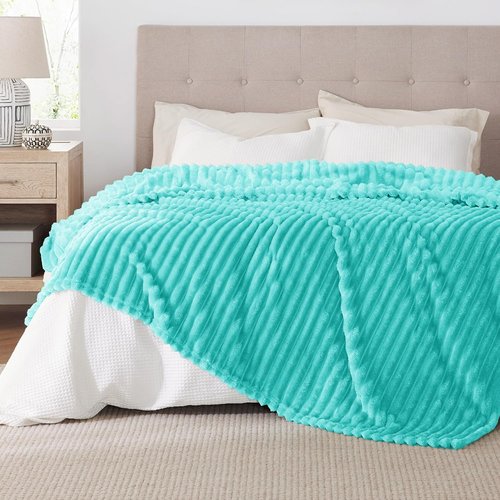 Bedsure GentleSoft Blue Full Blanket - Cozy Fleece Throw for Couch, Perfect Birthday Gift for Women, 84x90 Inches