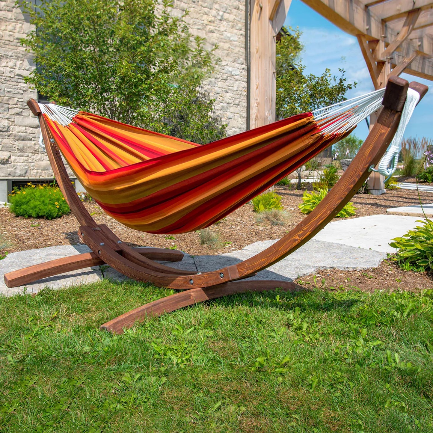 Vivere Fade and Weather-Resitant Brazilian Hammock with Solid Pine Arc Stand - 450 lb Weight Capacity