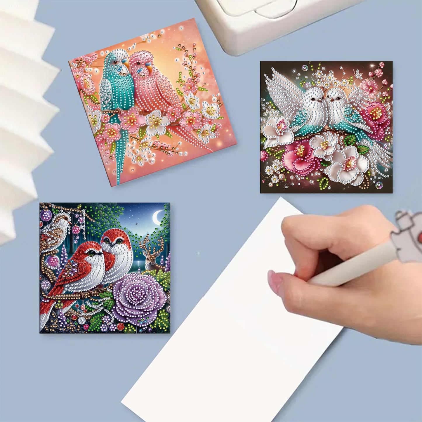 MaiYiYi 6 Pack DIY Parrot Diamond Painting Greeting Cards Kit, Rose Bird Diamond Art Greeting Cards, Bird Diamond Art Cards with Envelopes for Family Friends Holiday Birthday
