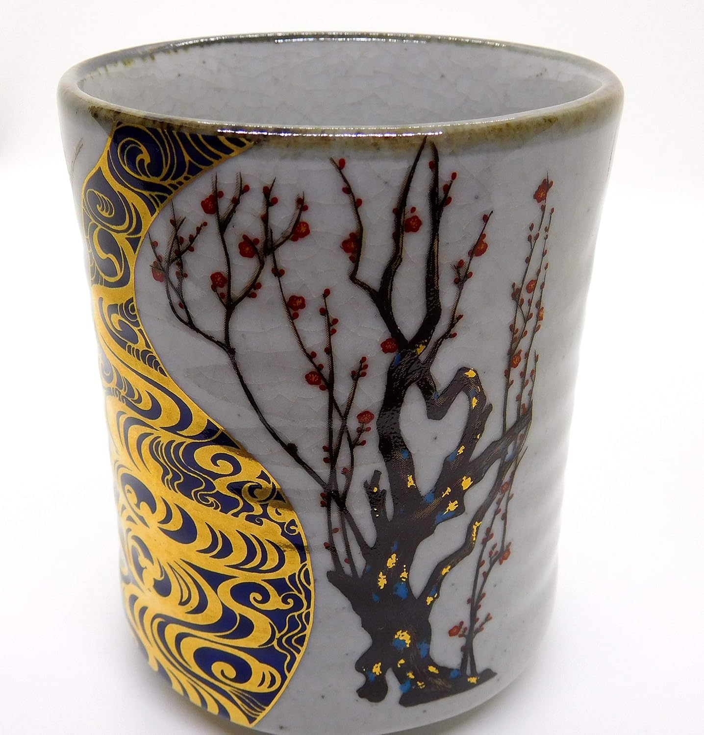 Kutani Yaki Japanese Teacup, Gold Plum Design.