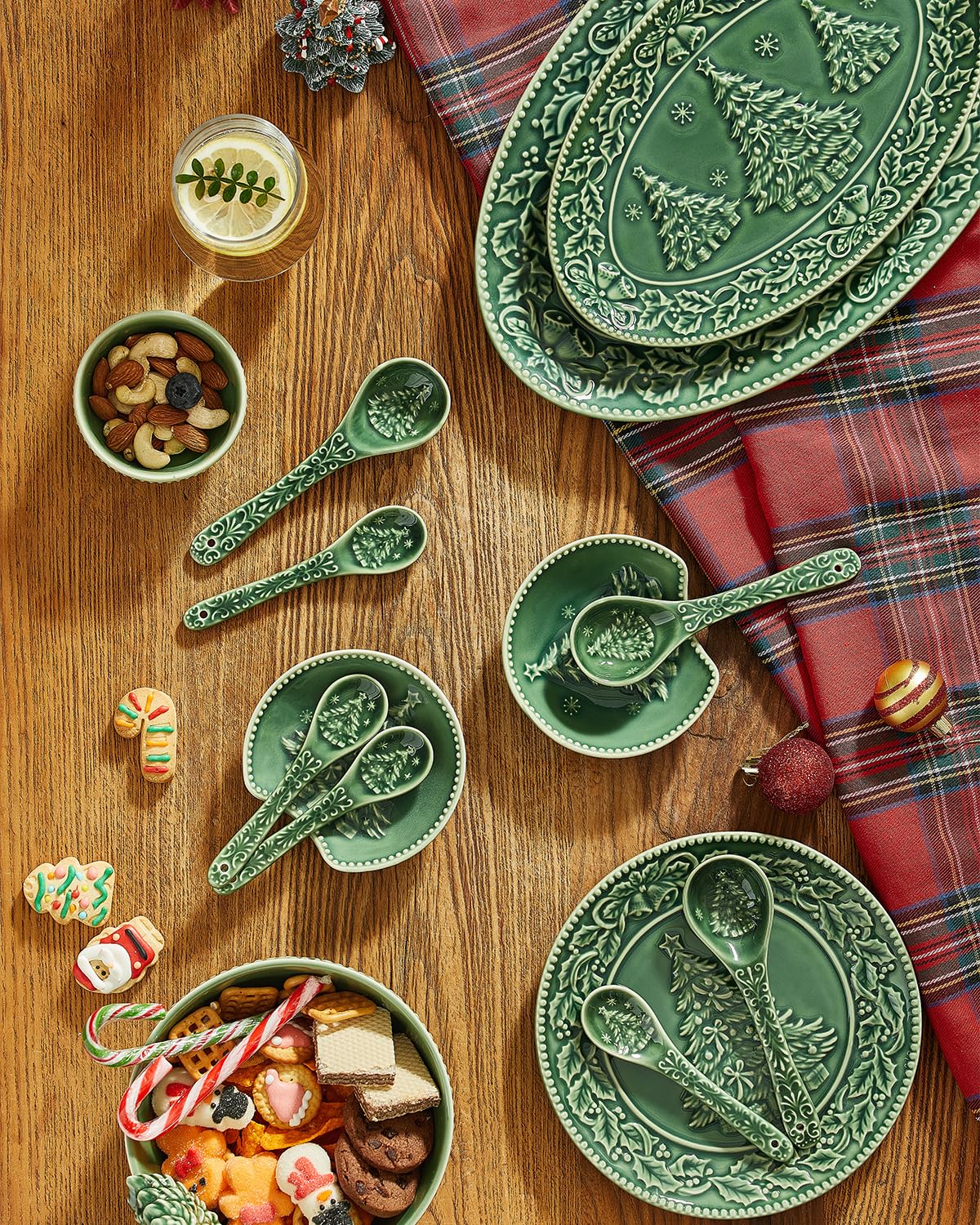 Metahom Christmas Tree Spoons, Ceramic Small Serving Spoons for Soups, Cereal, Ice Cream, Condiments, Dips, Charcuterie Boards, Dishwasher & Microwave Safe, Green, Set of 6