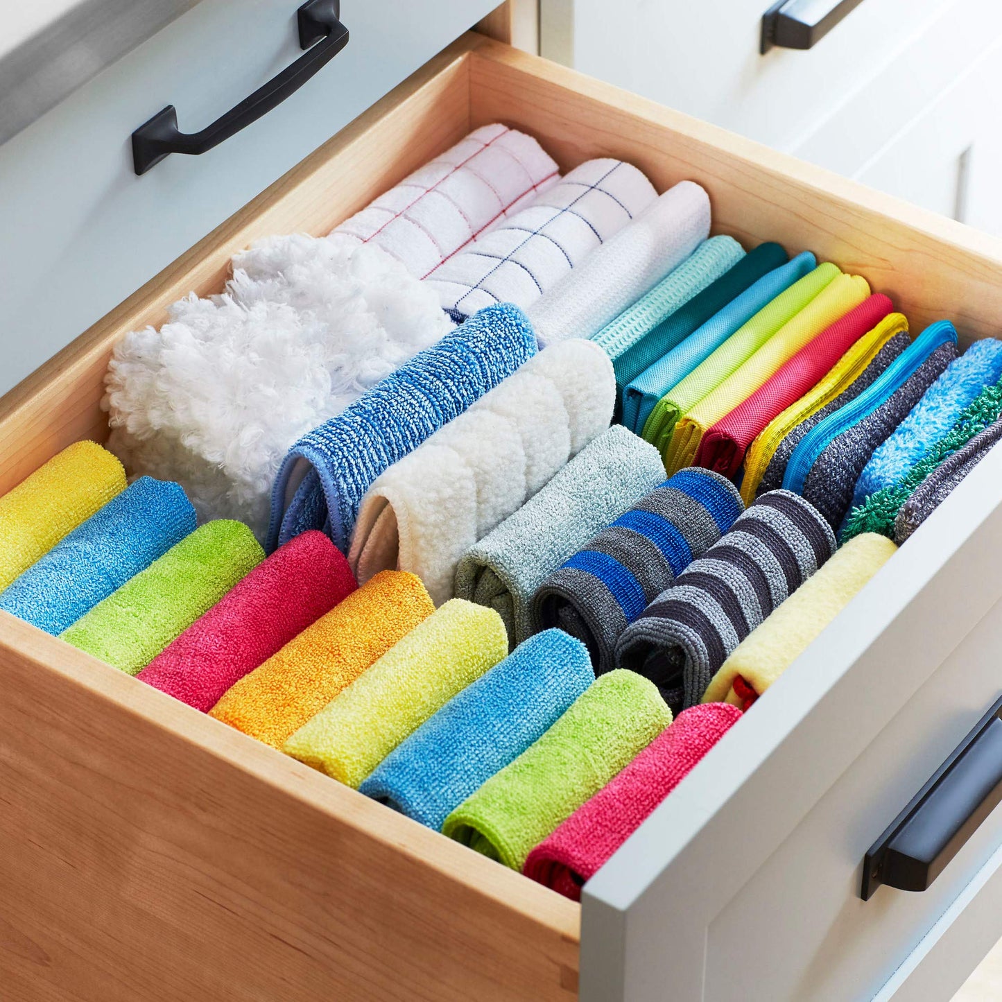 E-Cloth Granite & Stone Cleaning Kit, Premium Microfiber Cleaning Cloth, Ideal Cleaner and Polish for Granite, Marble and Other Stone Countertops, 100 Wash Guarantee, 2 Cloth Set