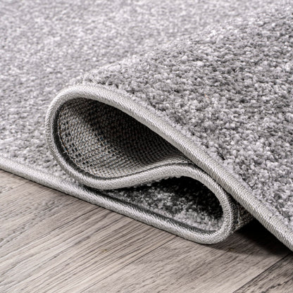 JONATHAN Y Haze Solid Low-Pile Gray Indoor Area Rug 10x14, Coastal,Bohemian,Minimalist,Classic, Easy-Cleaning for Living Room,Bedroom,Kitchen,Pet Friendly,Non-Shedding (SEU100A-14)
