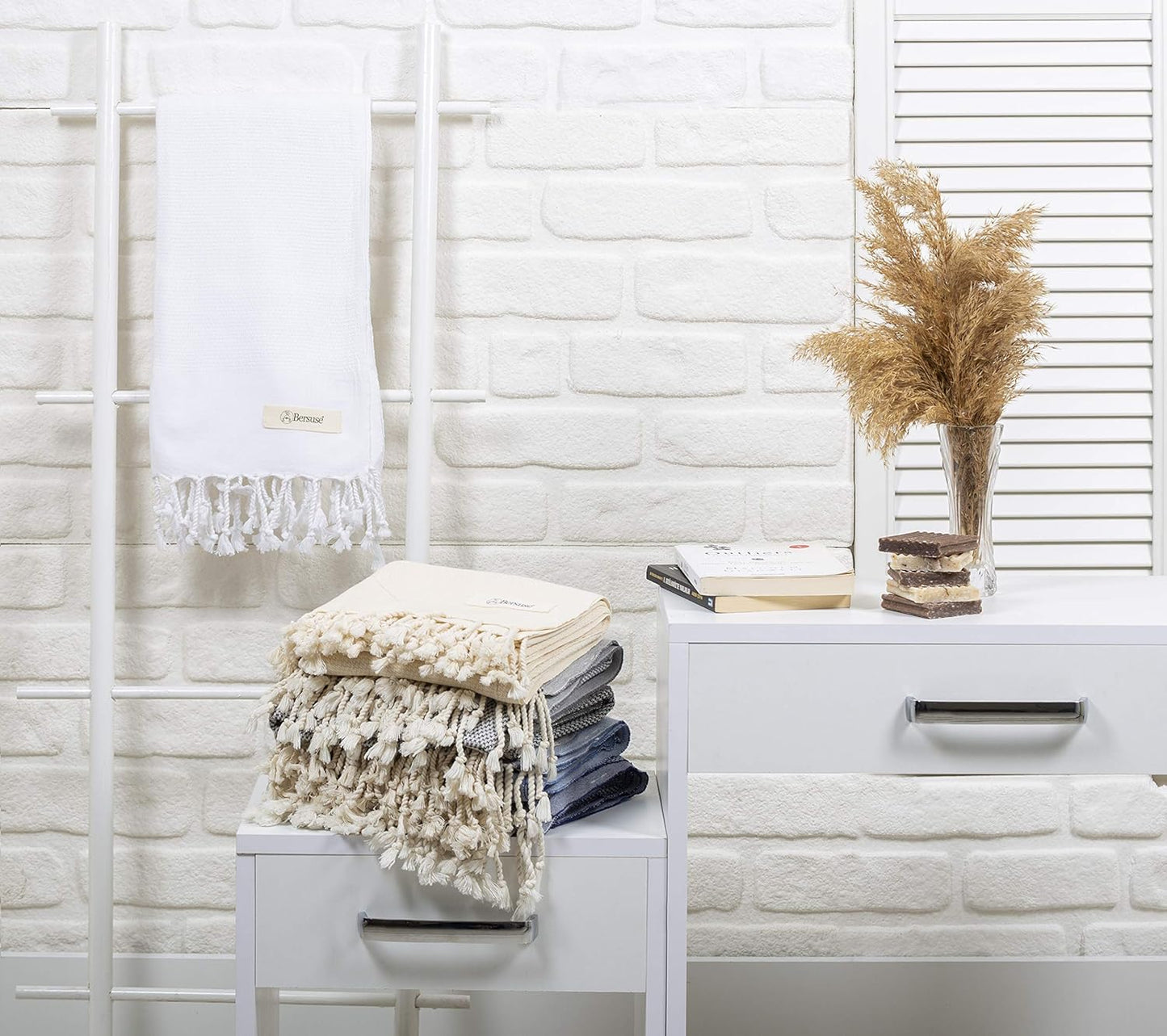 Bersuse 100% Cotton Ventura Premium Turkish Towel - Soft, Absorbent, Quick-Dry Bath & Beach Towel - 37x70 Inches, White