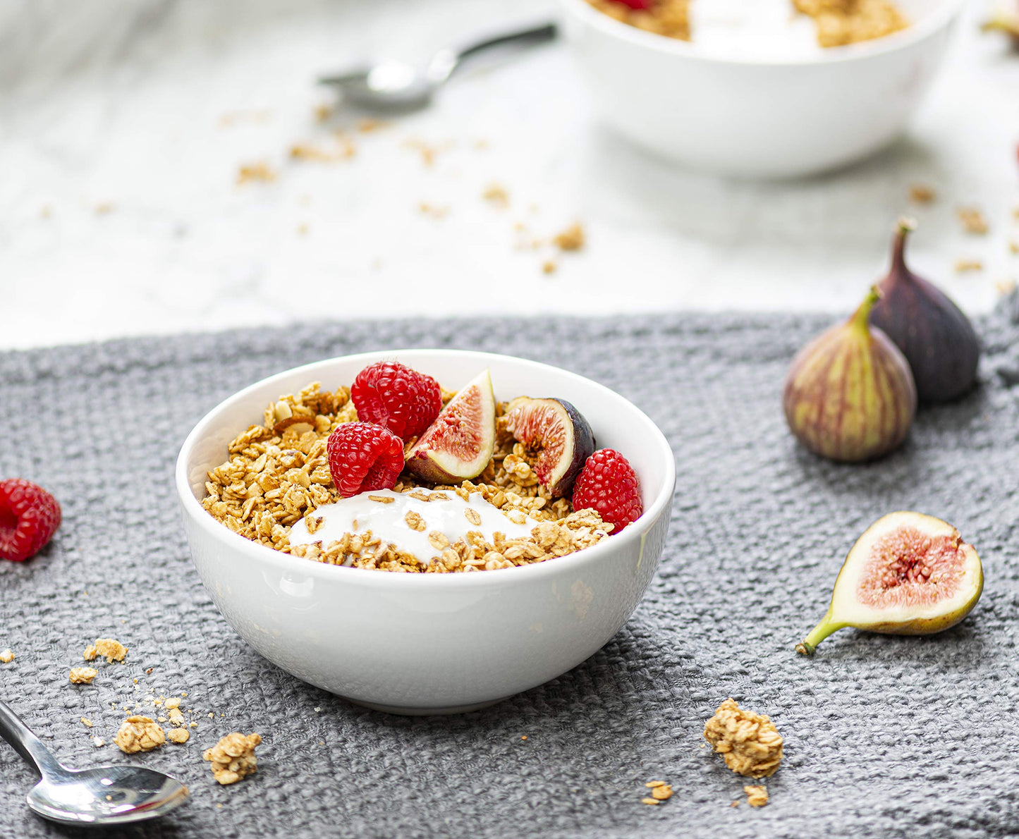 KooK Ceramic Cereal Bowls, Microwave, Dishwasher and Freezer Safe, Porcelain Dishes for Soup, Pasta, Salad, Oatmeal, Deep Interior, 24 oz, Set of 6, Marshmallow White