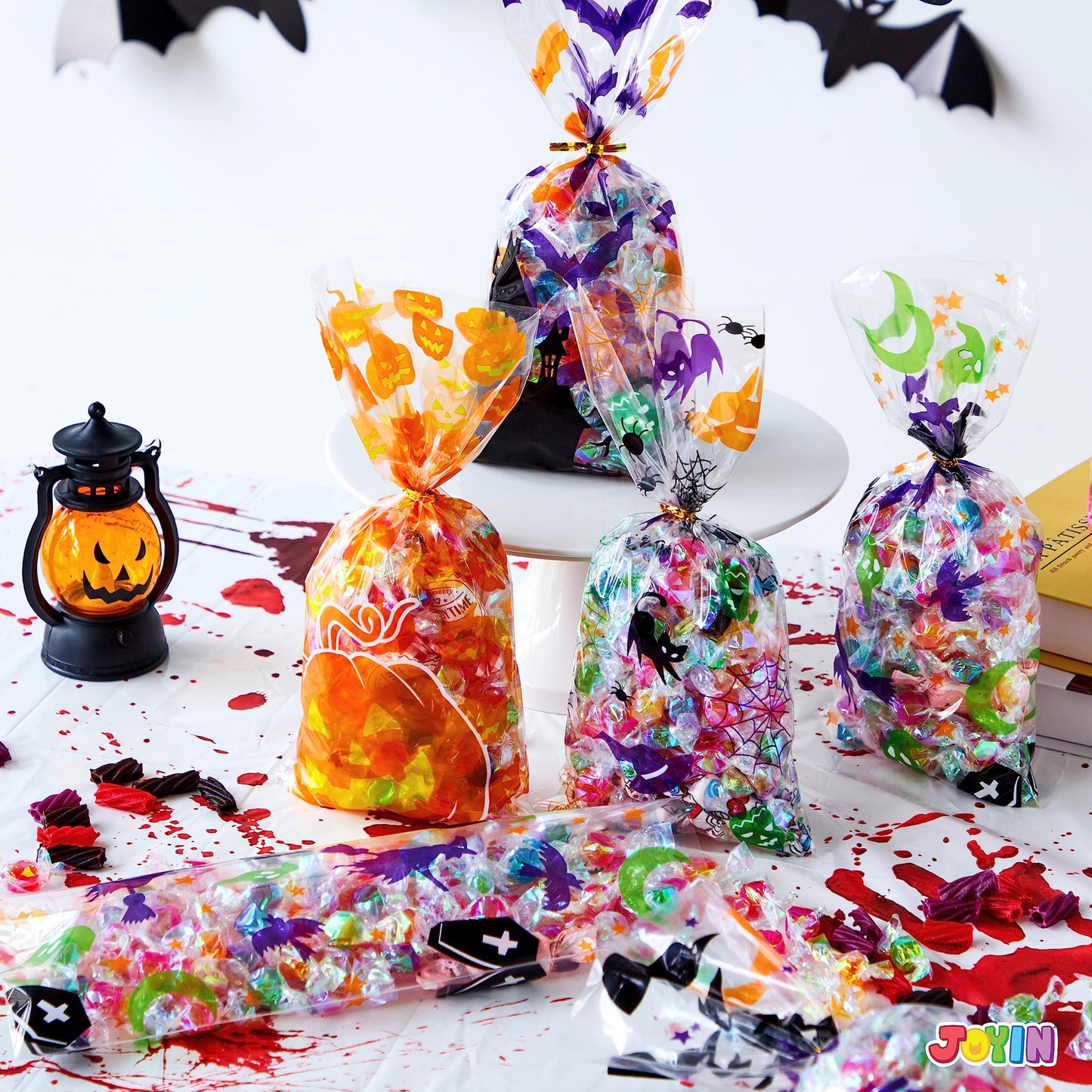 JOYIN 150 PCS Halloween Cellophane Candy Bags, Clear Treat Bags with Twist Ties, Halloween Trick or Treating Goodie Bag, Non Candy Cookie Bag Bulk for Kids Classroom Party Favors Supplies in 6 Design