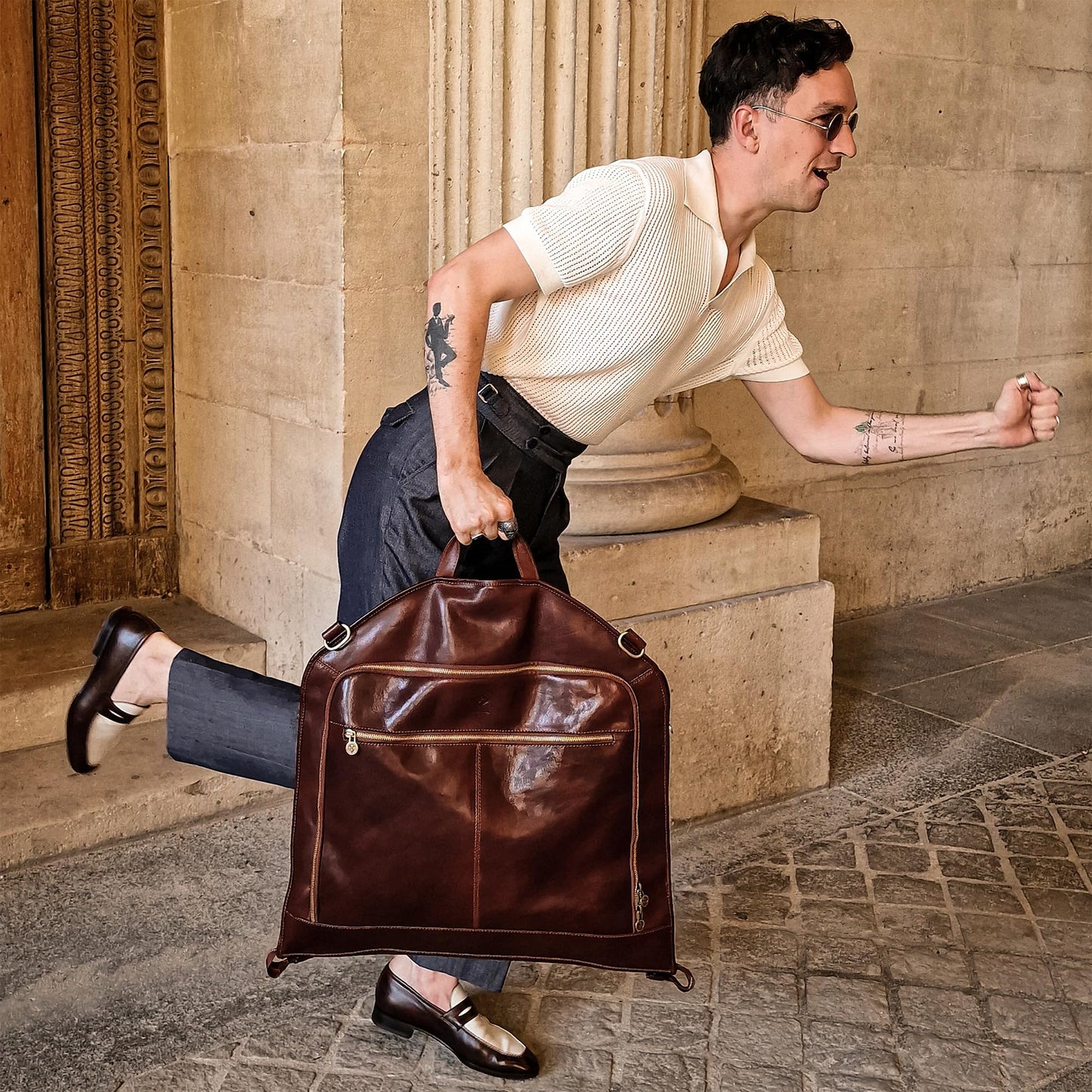 Time Resistance Leather Garment Bag - Slim Carry-On Suit Carrier for Dress Protection (Brown)