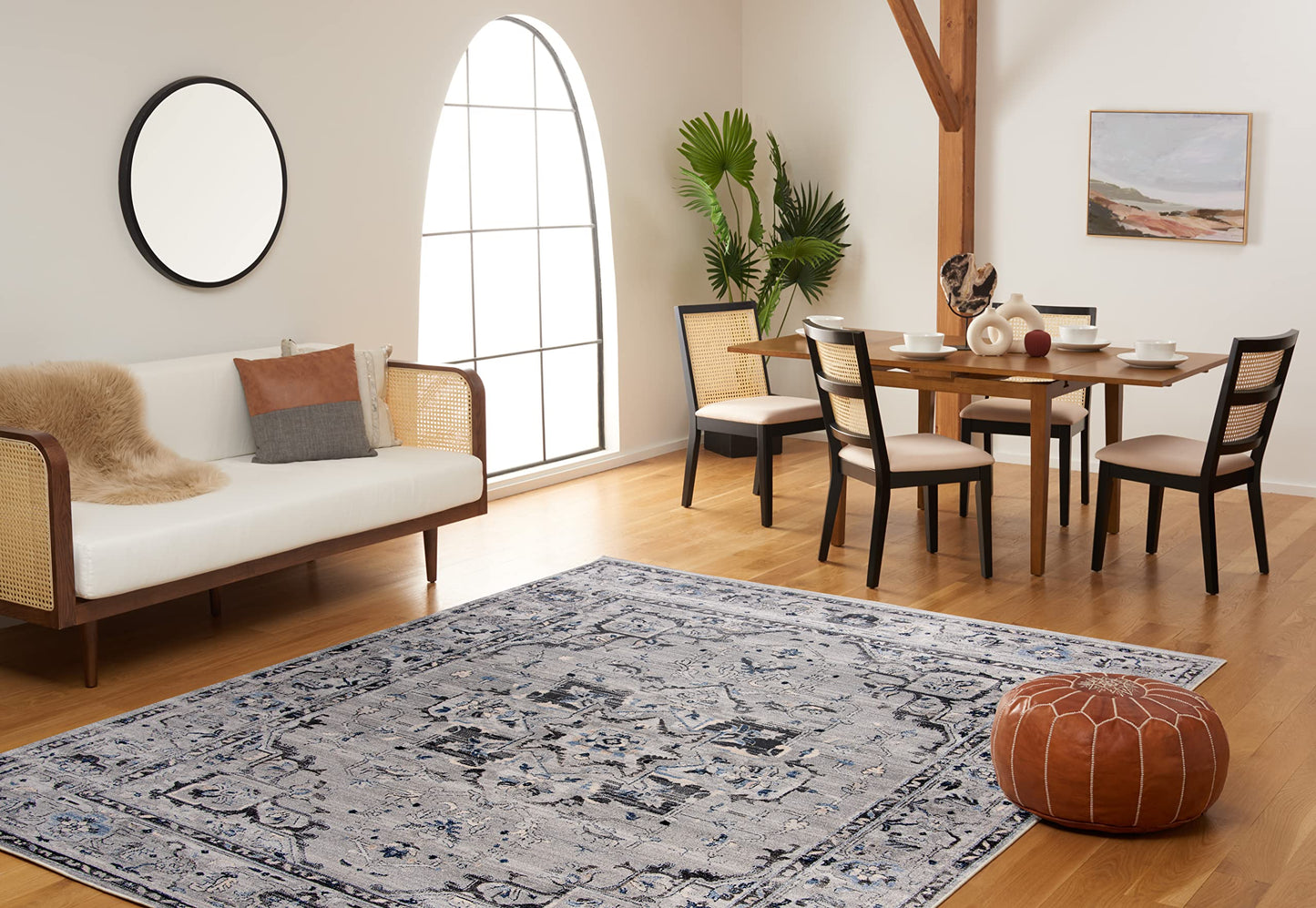 SAFAVIEH Charleston Collection X-Large Area Rug - 11' x 15', Grey & Dark Grey, Oriental Distressed Design, Non-Shedding & Easy Care, Ideal for High Traffic Areas in Living Room, Bedroom (CHL411F)
