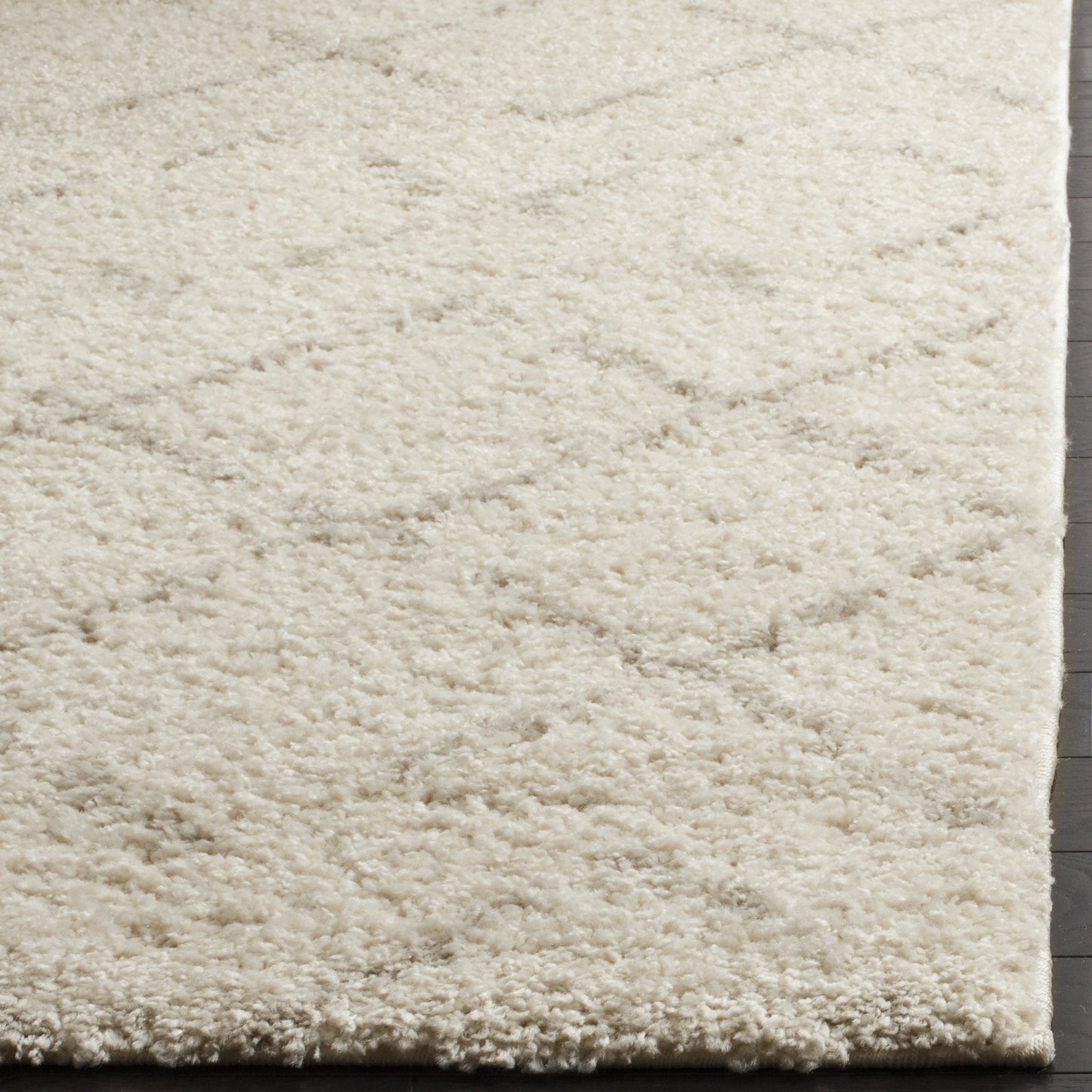 SAFAVIEH Area Rug 10x14 - Arizona Shag Collection - Large - Ivory & Beige, Moroccan Boho Design, Non-Shedding & Easy to Clean, Ideal for Living Room, Bedroom, Dining Space (ASG743A)