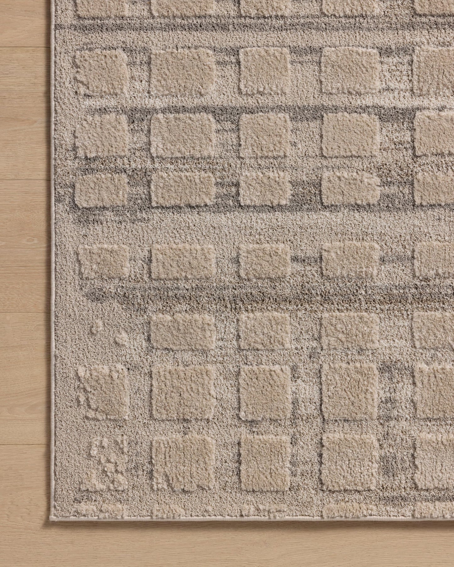 Loloi Amber Lewis Monty Collection MOT-06 Pebble/Beige 11'-6" x 15', .50" Pile Height, Area Rug