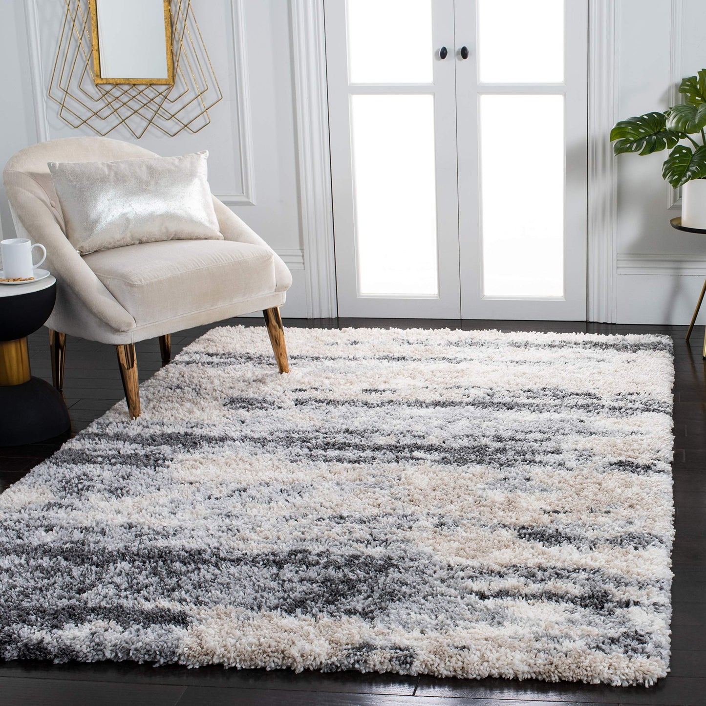 SAFAVIEH Area Rug 10x14 - Fontana Shag Collection - Large - Grey & Ivory, Non-Shedding & Easy to Clean, Plush Thick Pile, Ideal for Living Room, Bedroom, Dining Space (FNT853G)