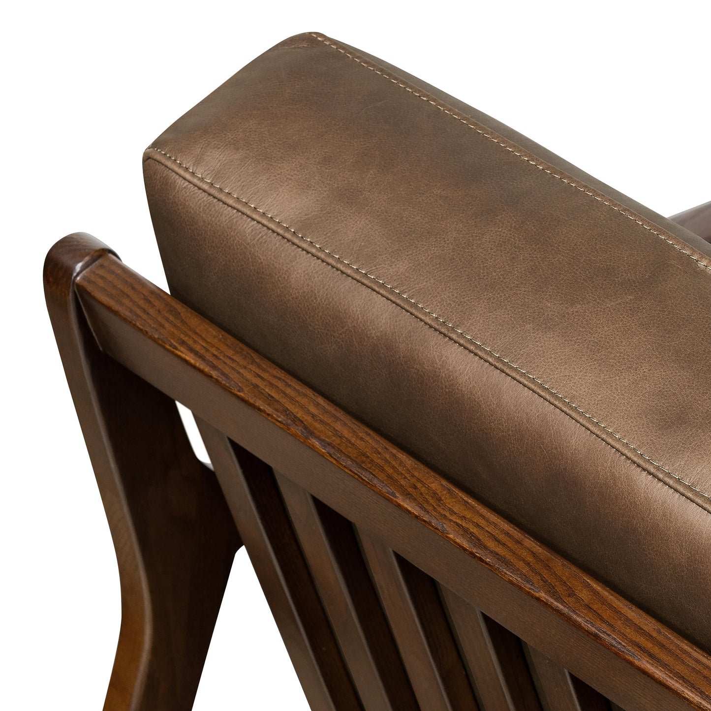 Poly & BARK Verity Leather Accent Chair – Armchair with Walnut Wood Frame – Fashion-Forward Lounge Seating for Living Room – Upholstered in Cocoa Brown Leather for Modern Style