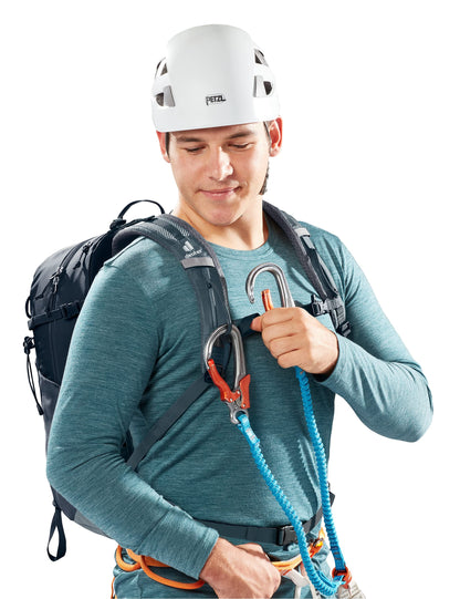 Deuter Unisex Trail 25L Hiking Backpack, 25 Liter