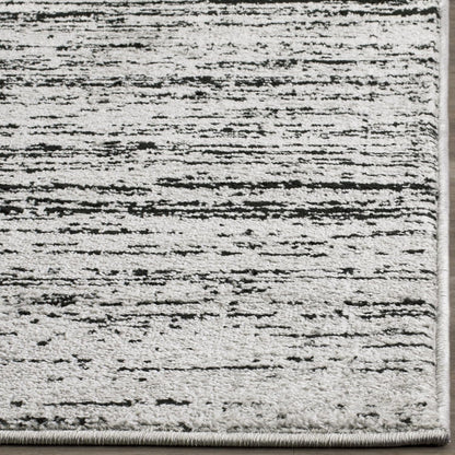 2'6" 4', (ADR113A) SAFAVIEH Adirondack Collection Accent Rug - x Silver & Black, Modern Ombre Design, Non Shedding