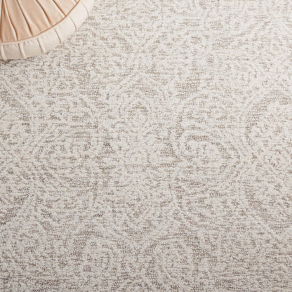SAFAVIEH Area Rug 6x9 - Metro Collection - Natural & Ivory, Handmade Wool, Ideal for Living Room, Bedroom, Dining Space (MET998A)