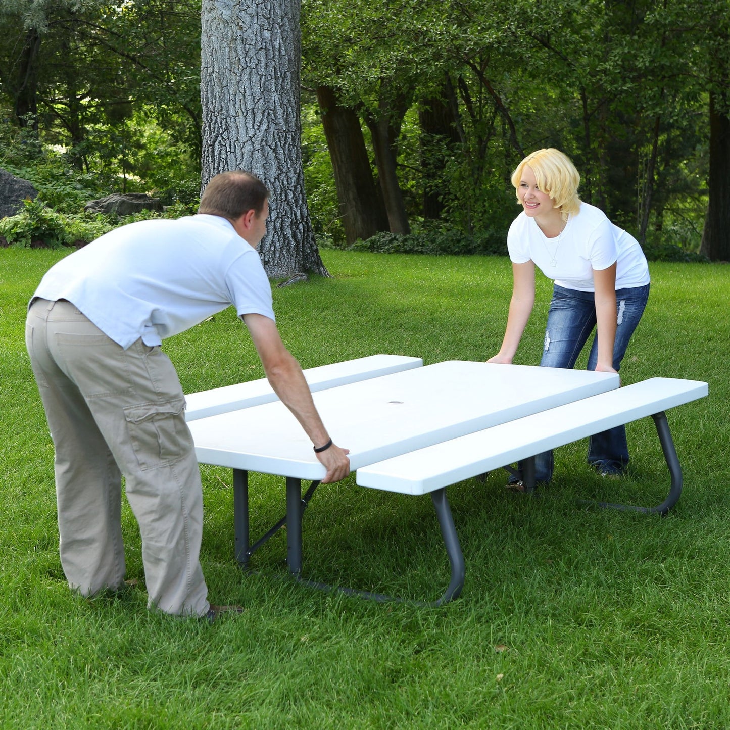 LIFETIME 80215 Folding Picnic Table, 6 Feet, White Granite
