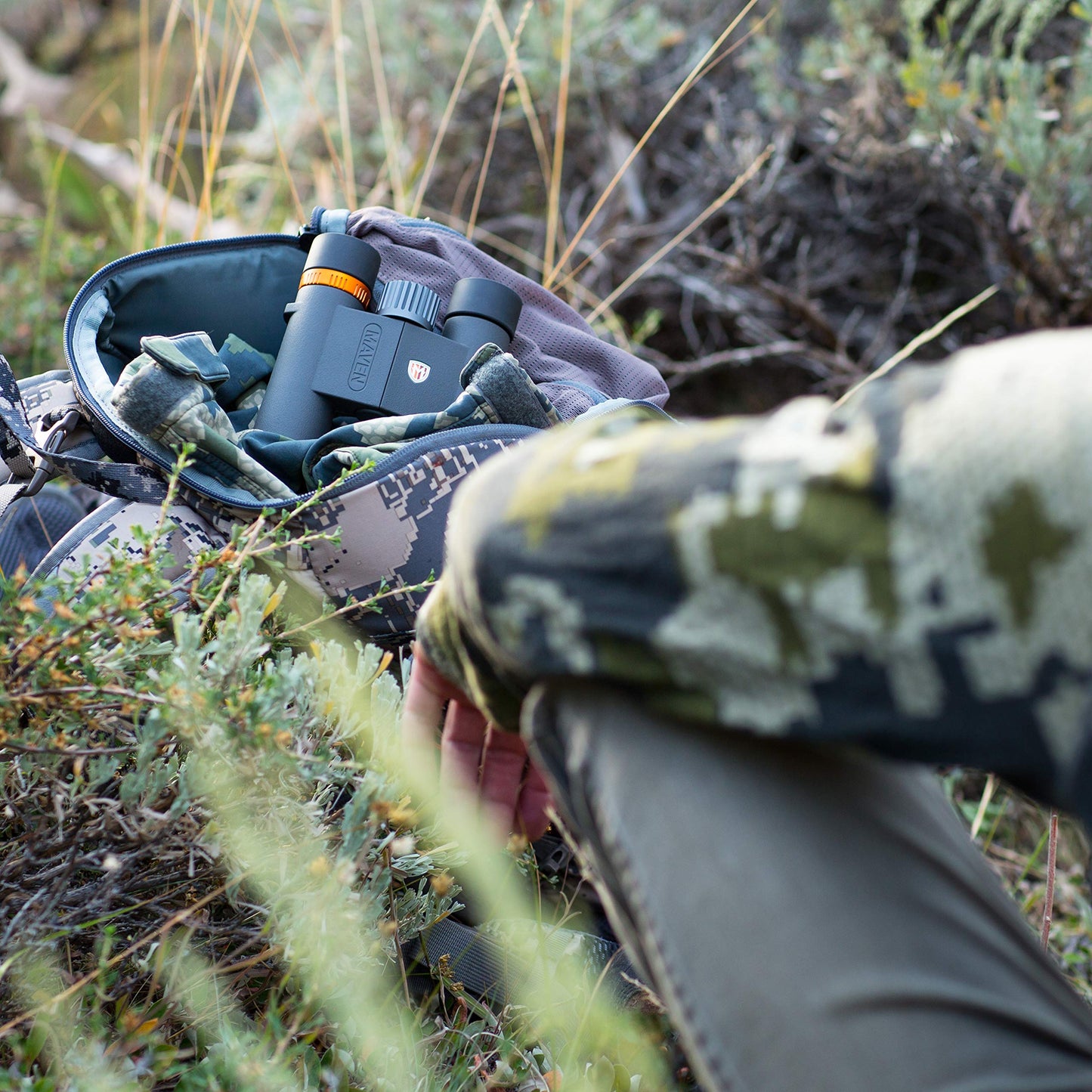 Maven C.2 7x28mm Compact Binocular | Lightweight Pocket-Sized Binoculars for Outdoor, Travel, Birdwatching, and Hunting