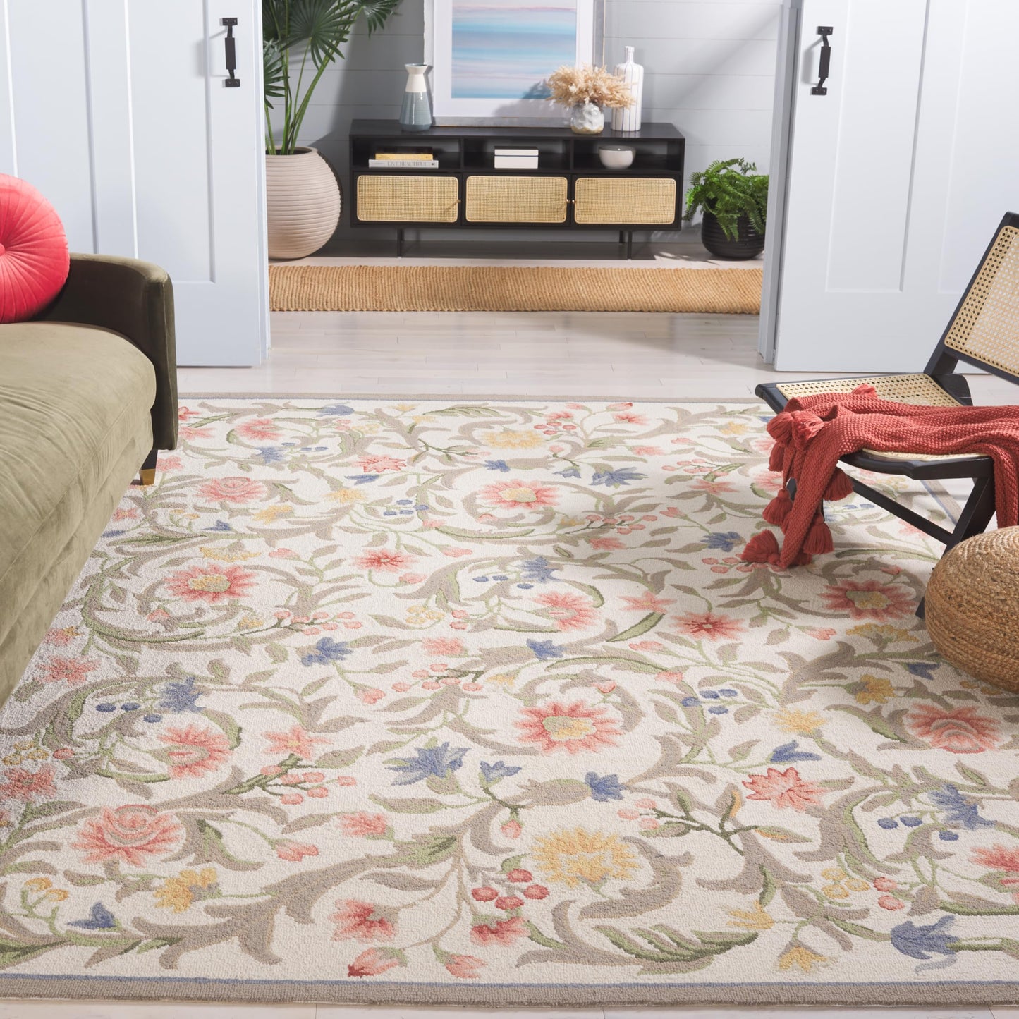 SAFAVIEH Area Rug 8x10 - Chelsea Collection - Large - Ivory, Hand-Hooked Wool, French Country Design, Ideal for Living Room, Bedroom, Office, Dining Space (HK248A)