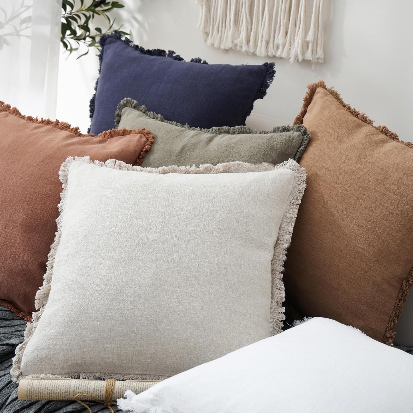 Foindtower Set of 2 Decorative Linen Fringe Throw Pillow Covers, Boho Farmhouse Cushion Cover for Couch Bed Decor