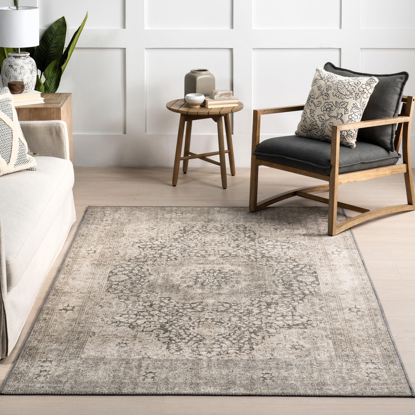 Nuloom Hillstone Collection Agnetha Grey/Taupe, 7'10" x 10', Vintage Medallion, Soft and Cozy, High Traffic, Stain Resistant, Easy Clean, Durable Area Rug for Bedroom, Living Room, Dining, Foyer