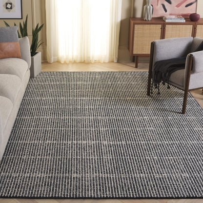 SAFAVIEH Area Rug 8x10 - Abstract Collection - Large - Black & Ivory, Handmade Wool, Ideal for Living Room, Bedroom, Office, Dining Space (ABT482Z)