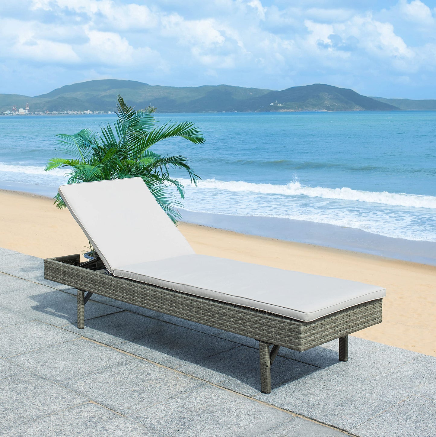 SAFAVIEH Outdoor - Cam Chaise Lounge Chair - Grey & Grey - Faux Wicker Rattan & Steel Frame with Cushion - Modern Adjustable Design - Ideal for Patio, Deck, Poolside, Backyard (PAT7501B)