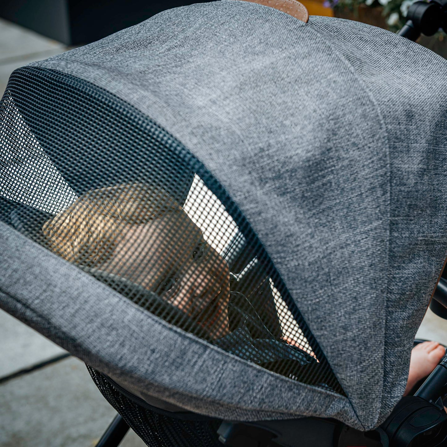 Chicco Corso Primo Modular Quick-Fold Stroller with Infant Car Seat Adapter, for Newborns and Toddlers, Summit/Grey