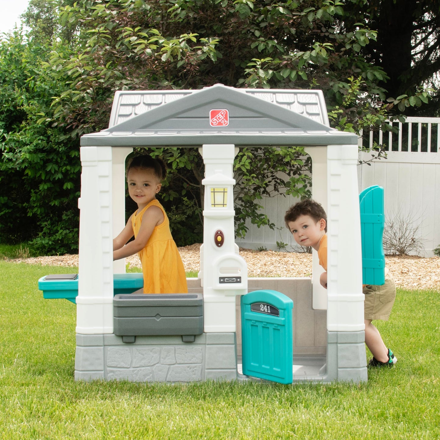 Step2 Neat & Tidy Cottage Kids Playhouse, Indoor and Outdoor Playset, Interactive Sounds, Toddlers 1.5+ Years Old, Easy to Assemble, Grey