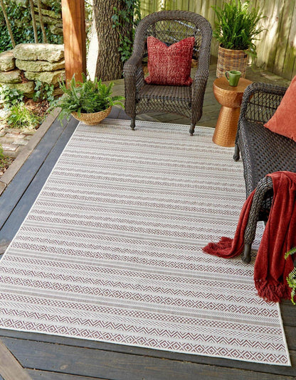 Unique Loom Outdoor Striped Collection Area Rug - Maia (10' x 14' 1" Rectangle, Red/Ivory)