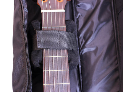 Kremona Soloist S62C OP 7/8 Size Beginner Classical Guitar – Solid Cedar Top – Handmade in Europe – Nylon Strings – Padded Gig Bag Included