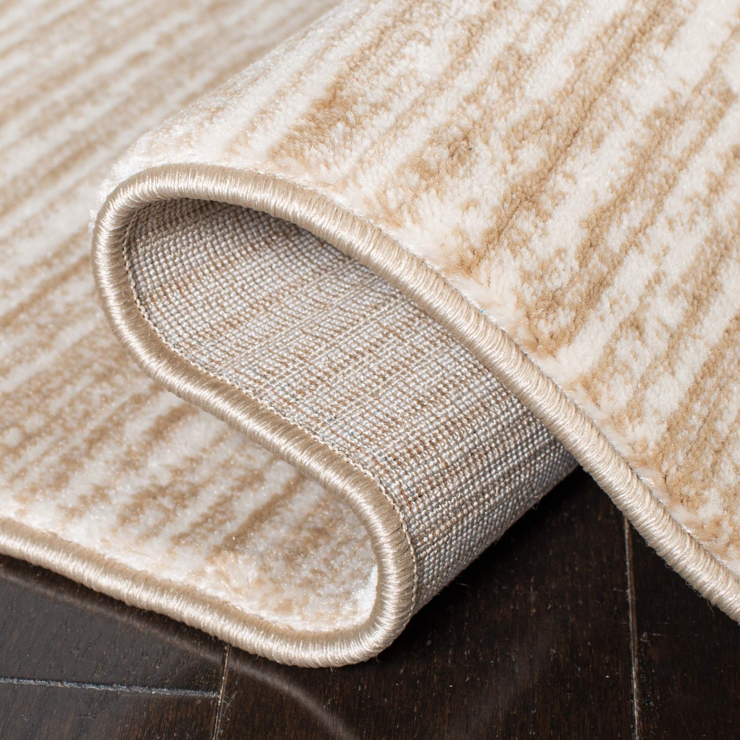 SAFAVIEH Area Rug 10x14 - Vision Collection - Large - Cream, Modern Ombre Design, Non-Shedding & Easy to Clean, Ideal for Living Room, Bedroom, Dining Space (VSN606F)