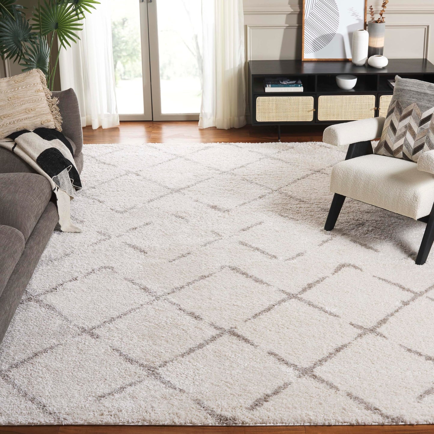 SAFAVIEH Area Rug 10x14 - Arizona Shag Collection - Large - Ivory & Beige, Moroccan Boho Design, Non-Shedding & Easy to Clean, Ideal for Living Room, Bedroom, Dining Space (ASG743A)