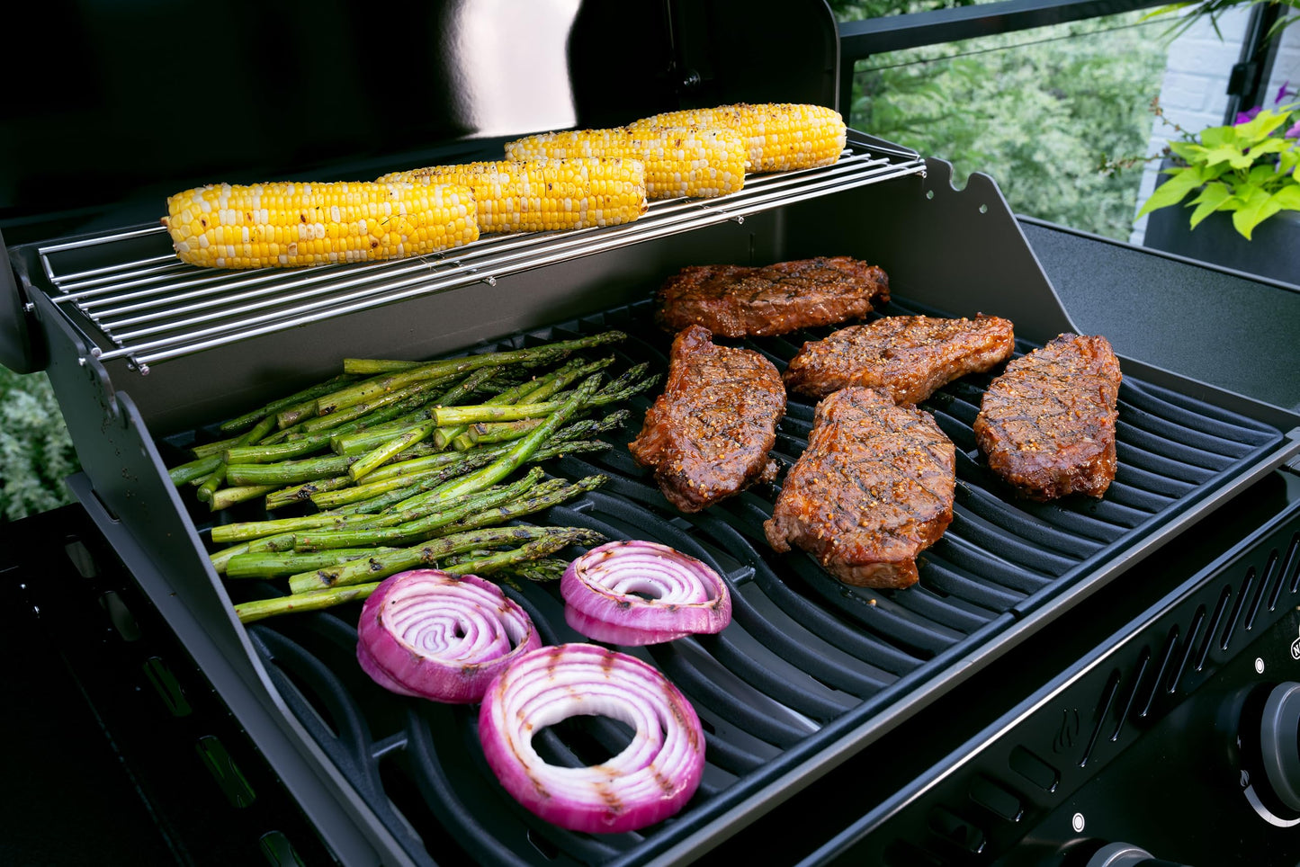 Napoleon Rogue 425 Propane Gas Grill with Range Side Burner, Black, 3 Stainless Steel Main Burners, Durable Grilling Power