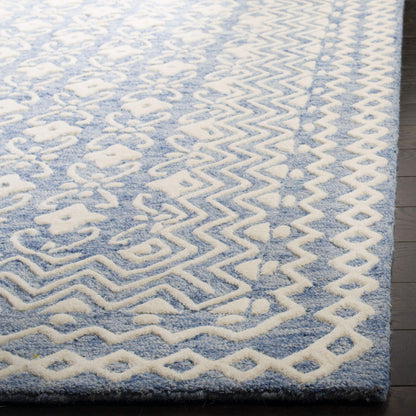 SAFAVIEH Blossom Collection Area Rug - 6' x 9', Blue & Ivory, Handmade Wool, Ideal for High Traffic Areas in Living Room, Bedroom (BLM114M)