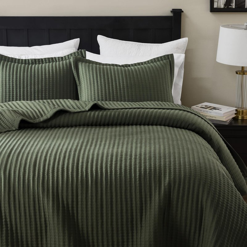 WDCOZY Olive Green Queen Size Quilt Set, Striped Pick Stitch Lightweight Bedspread, Soft Channel Farmhouse Rustic Coverlet, Spring Summer Thin Comforter, Country Bedding, 90x90 inches