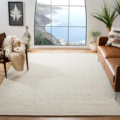 SAFAVIEH Area Rug 8x10 - Micro-Loop Collection - Large - Ivory & Light Green, Handmade Wool, Ideal for Living Room, Bedroom, Office, Dining Space (MLP950A)