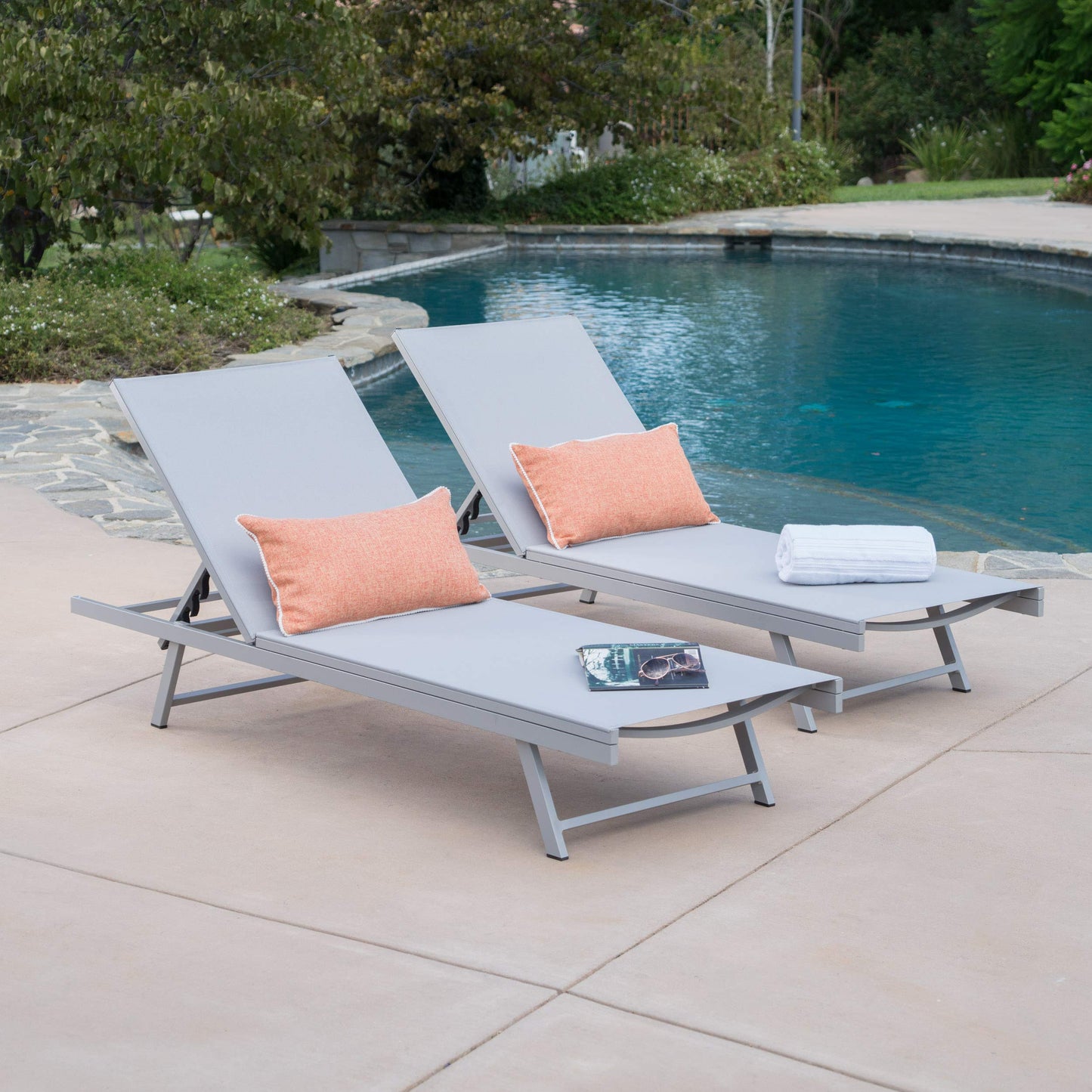 GDFStudio Allen Outdoor Gry Mesh Chaise Lounge with Aluminum Frame (Set of 2)
