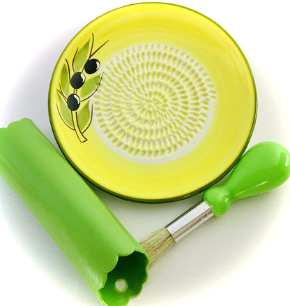 BonCera, All-in-one Premium Ceramic Garlic Grater Plate 4-Piece Set - Yellow Olive Design, Classic Style - For Garlic, Ginger, Chocolate, and more! - Comes with 5.25" Plate, Peeler, Brush, and Stand