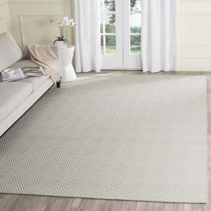 SAFAVIEH Area Rug 8x10 - Wilton Collection - Large - Light Grey & Ivory, Hand-Hooked Wool, Ideal for Living Room, Bedroom, Office, Dining Space (WIL715D)