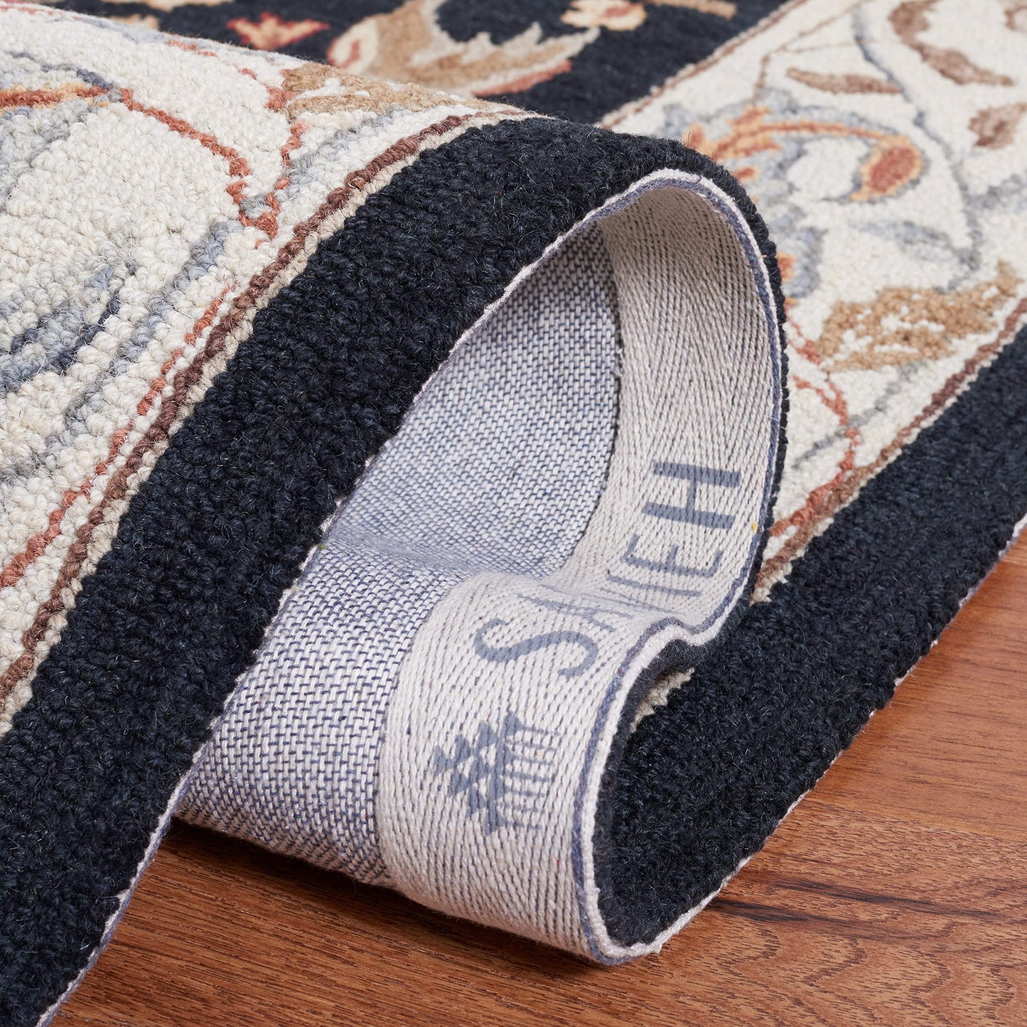 SAFAVIEH Chelsea Collection Area Rug - 8' Square, Black, Hand-Hooked French Country Wool, Ideal for High Traffic Areas in Living Room, Bedroom (HK141B)