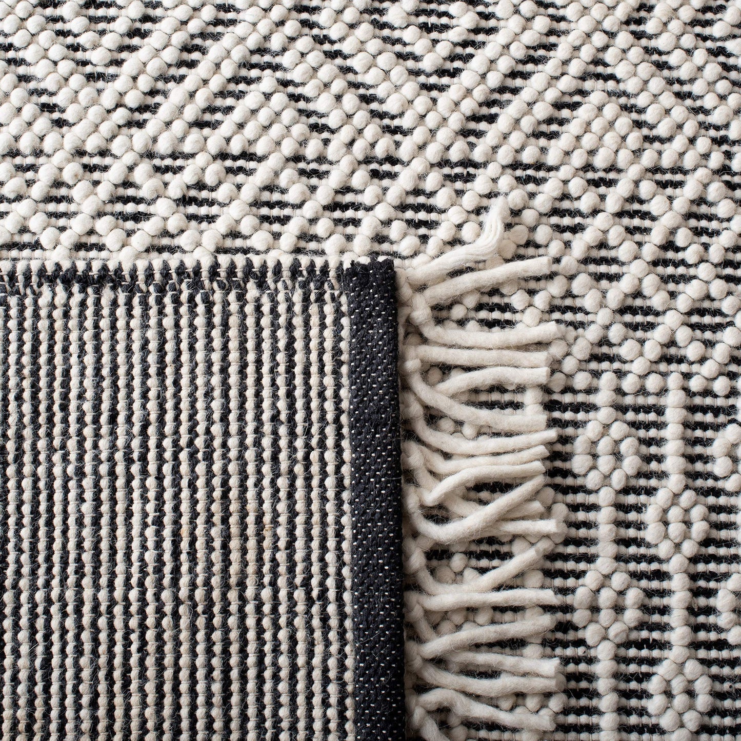 SAFAVIEH Natura Collection Area Rug - 9' x 12', Ivory & Black, Handmade Moroccan Boho Wool Fringe, Ideal for High Traffic Areas in Living Room, Bedroom (NAT852Z)